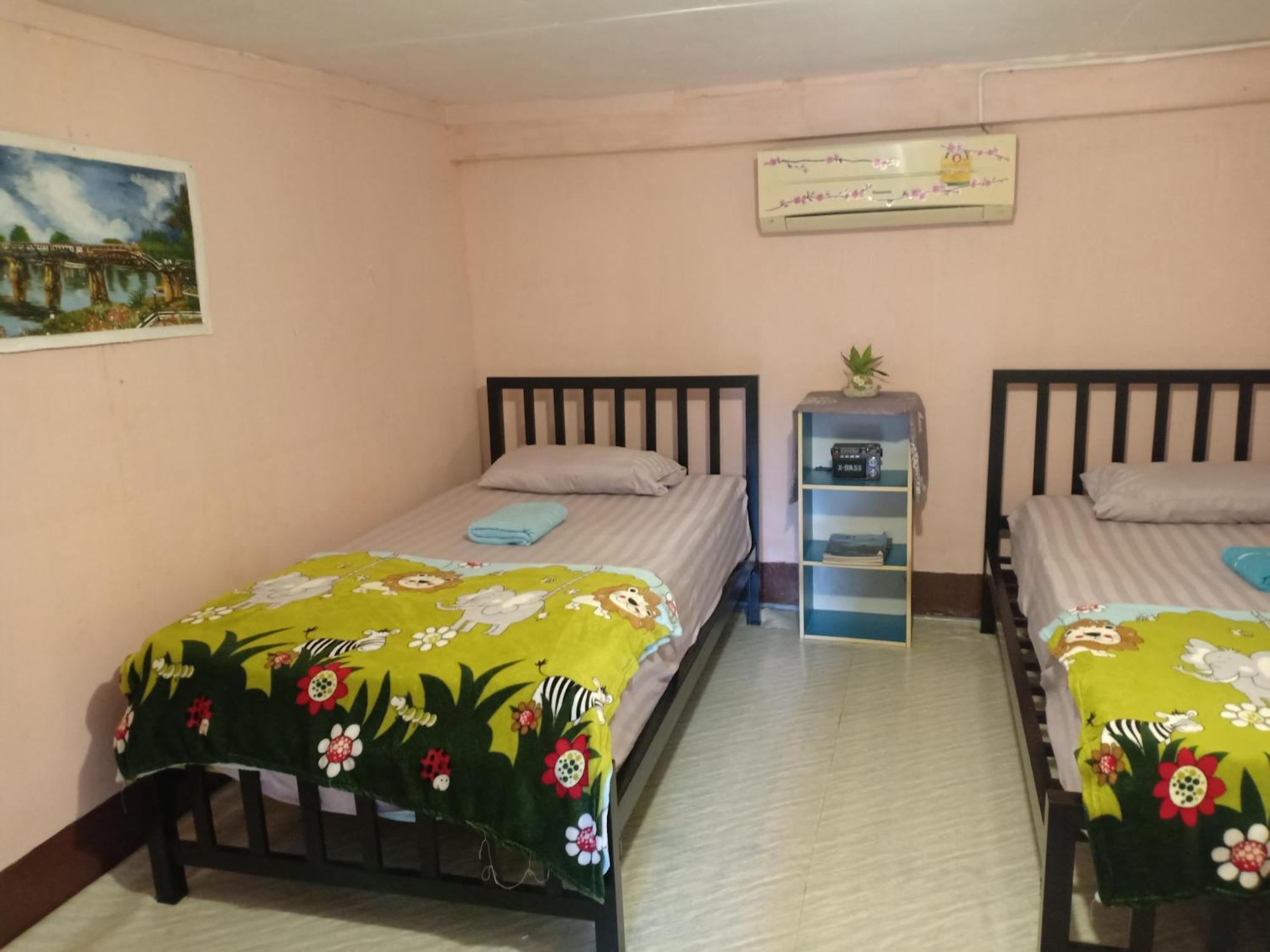 Baanchaokoh Homestay Kanchanaburi City Exteriör bild