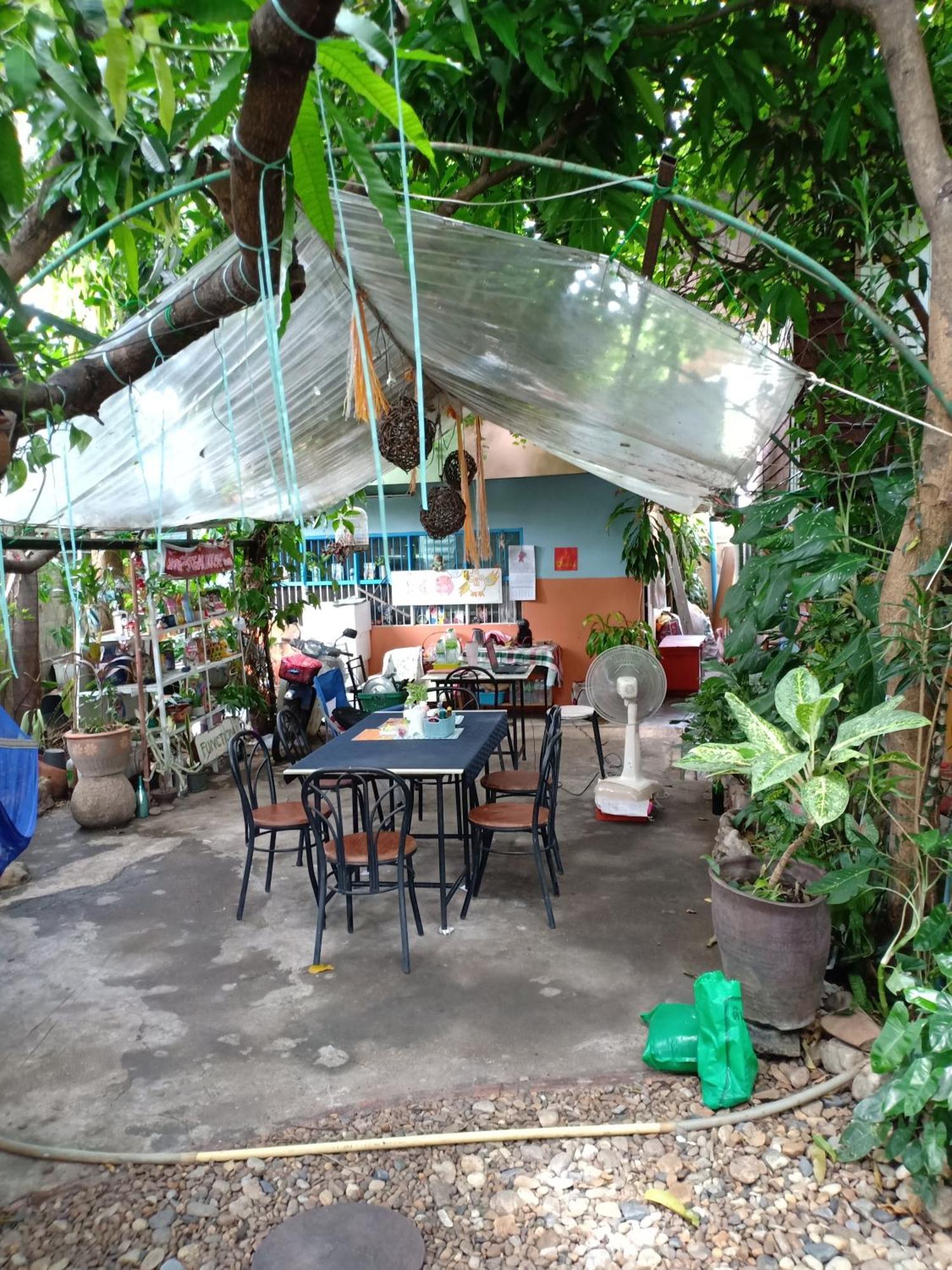 Baanchaokoh Homestay Kanchanaburi City Exteriör bild
