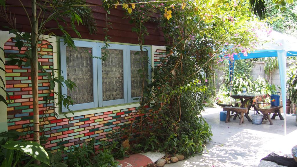 Baanchaokoh Homestay Kanchanaburi City Exteriör bild