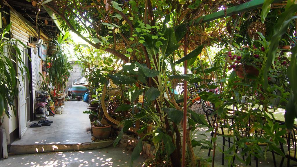 Baanchaokoh Homestay Kanchanaburi City Exteriör bild