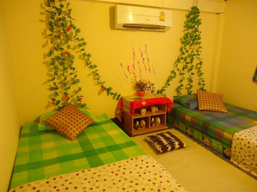Baanchaokoh Homestay Kanchanaburi City Exteriör bild
